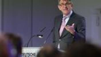 Leipziger Buchmesse: Weimer macht Hoffnung auf Erweiterung der Nationalbibliothek