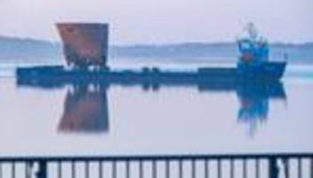 Schiffbau: Großer Block für neues Bundes-Forschungsschiff in Stralsund