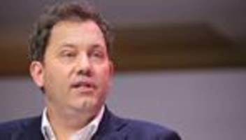 Hohe Energiepreise: Lars Klingbeil lässt Übergewinnsteuer prüfen