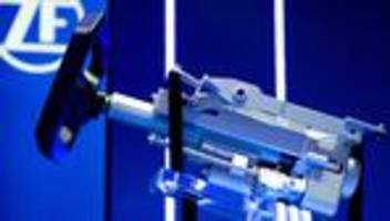 automobilbranche: autozulieferer zf verdoppelt seinen verlust im vergangenen jahr