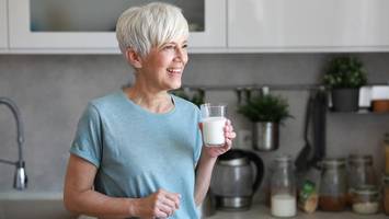 Ernährung bei ADHS: Dieses Getränk kann bei Symptomen helfen