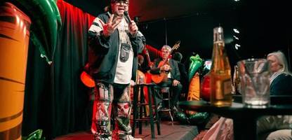 comedian oliver polak in l.a.: lacht hier jemand über judenwitze?