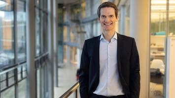 „die gefahr besteht“: experte warnt vor mondpreisen an tankstellen