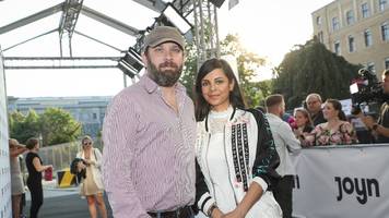 Collien Fernandes zeigt Ex Ulmen an: Ricarda Lang und Motsi Mabuse reagieren schockiert