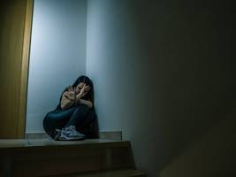 polizei-statistik für 2025: enormer anstieg sexueller gewalt – und fast dreimal so viele morde