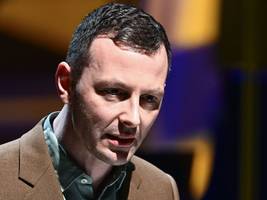 Sebastian Guggolz, Verleger und Lektor: Er gibt Wolfram Weimer ordentlich Kontra