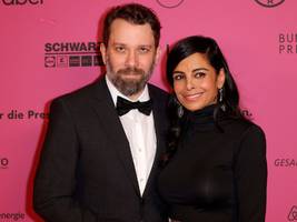 vorwürfe der digitalen gewalt: collien fernandes zeigt ihren ex-mann christian ulmen an