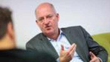 Landtagswahl: Umfrage: Wirtschaftskurs wichtig für Wahlentscheidung