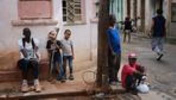 kuba: aktivisten organisieren lieferungen von hilfsgütern nach kuba