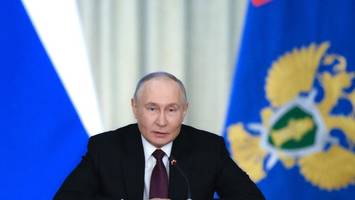 russland schickt frauen, die keine kinder wollen, zum psychologen