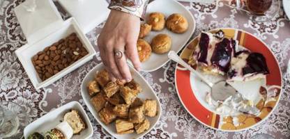 Zuckerfest 2026: Was das Ende des Ramadan für Muslime bedeutet