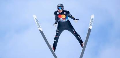 Weltcup-Event in Norwegen: Andrea Campregher überschlägt sich bei Probesprung