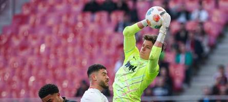 „Einer der besten deutschen Torhüter“: FCA-Trainer Baum bezieht Stellung zur Nicht-Nominierung von Dahmen