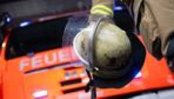 Brände: Sechsstelliger Sachschaden nach Feuer in Straubing