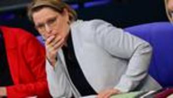 digitale gewalt: parteiübergreifende zustimmung für reformpläne gegen digitale gewalt