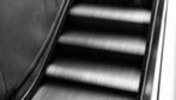 Rolltreppen: Wenn die Treppen Trauer tragen
