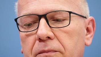 Das war mal eine echt miese Woche für Kai Wegner