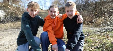 Geldbörse mit kleinem Vermögen gefunden: Wie diese drei Jungs zu Helden wurden