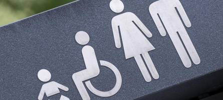 „Unter der Menschenwürde“: Leser kritisieren Augsburgs Toiletten