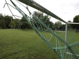 erlangen: fußballtor stürzt auf kind - siebenjähriger tot