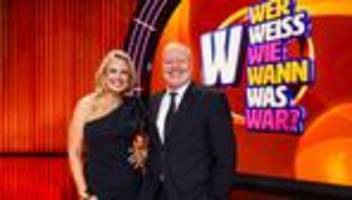 Fiebertraum in Pink: Raabs Nostalgie-Show mit Schöneberger wird fortgesetzt