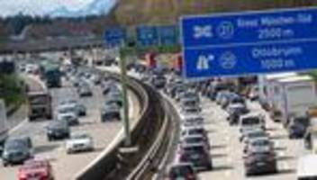Verkehr: Wo es sich zum Ferienstart staut