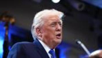 Einwanderungsbehörde : ICE-Beamte laut Trump ab Montag an US-Flughäfen