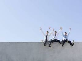 Eingefahrene Routinen: Schluss mit unnötiger Arbeit! So geht Frühjahrsputz im Job