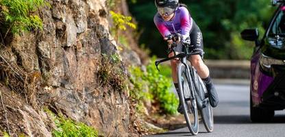 Radklasiker Mailand-Sanremo: Fahrerin Debora Silvestri bricht sich bei Sturz in die Tiefe fünf Rippen