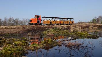 Himmelmoor: Torfbahn startet mit besonderer Lok in die neue Saison