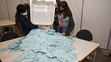 manipulation? hamburg verändert wahlkreise – das sorgt für massiven streit