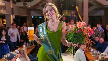 wahl zur bierkönigin in hamburg: die schönsten bilder aus dem blockbräu