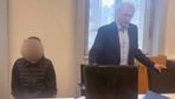 Raserunfall: Mädchen stirbt bei Raserunfall - Haftstrafe für 25-Jährigen