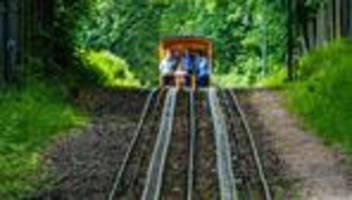 Tourismus: Schrägstes Wahrzeichen von Wiesbaden startet in die Saison