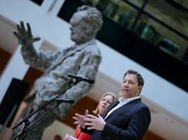 spd nicht ins chaos stürzen: klingbeil und bas wollen als parteichefs reformen vorantreiben