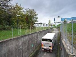 teuerstes material der welt: forscher testen erstmals straßen-transport von antimaterie