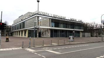 Café Moskau verklagt Bezirk – Denkmalschutz-Entscheidung sorgt für Zoff