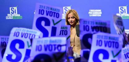 giorgia meloni: spektakuläre schlappe beim verfassungsreferendum