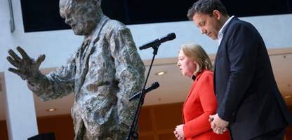 SPD: Lars Klingbeil und Bärbel Bas retten sich. Wer soll es auch sonst machen?