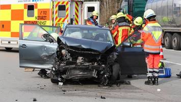 A7 in Richtung Norden gesperrt: Frau bei schwerem Unfall verletzt