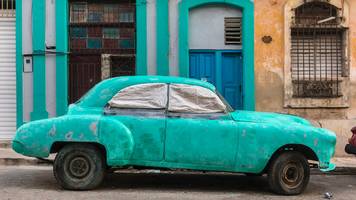 mechaniker juan (56) baut für seinen alten fiat holzkohle-antrieb aus schrottteilen