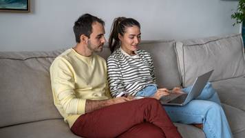 paar zieht von london nach bangkok: miete halbiert, nur noch 3 tage arbeiten