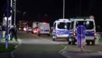 Atom: Erster Atommüll-Transport von Jülich nach Ahaus rollt