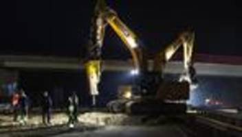 Erwerbstätigkeit: Knapp vier Millionen Menschen arbeiten in Deutschland nachts