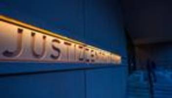 Landgericht Bochum: Mordversuch aus Eifersucht: Zehneinhalb Jahre Haft