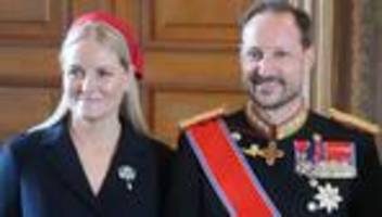Norwegisches Königshaus: Erster Auftrag seit Monaten: Mette-Marit zeigt sich wieder