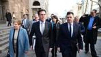 Regierungsbildung im Südwesten: Grüne und CDU sprechen über neue Koalition im Südwesten