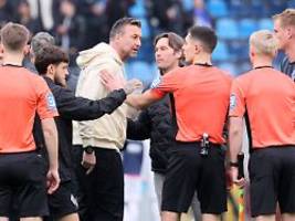 dabrowski wütete zügellos: nach phantomtor: dfb leitet ermittlungsverfahren gegen aue-trainer ein