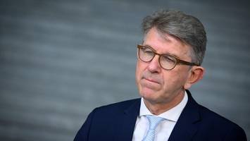 Berliner Buchhandlung stellt Eilantrag gegen Wolfram Weimer