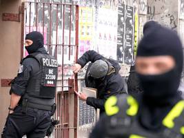 Anschläge auf das Berliner Stromnetz: Großrazzia gegen Verdächtige im linken Milieu